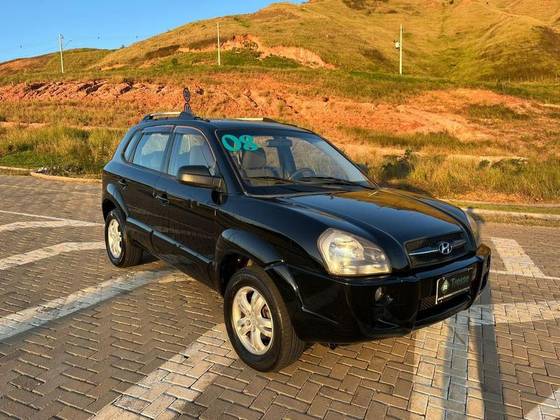 HYUNDAI TUCSON 2.0 MPFI GL 16V 142CV 2WD GASOLINA 4P MANUAL HYUNDAI TUCSON 2.0 MPFI GL 16V 142CV 2WD GASOLINA 4P MANUAL